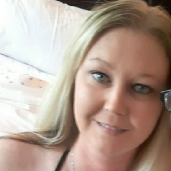 Meet your Posher, Kristie - Picture 1 of 1